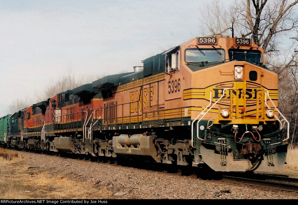 BNSF 5396 East